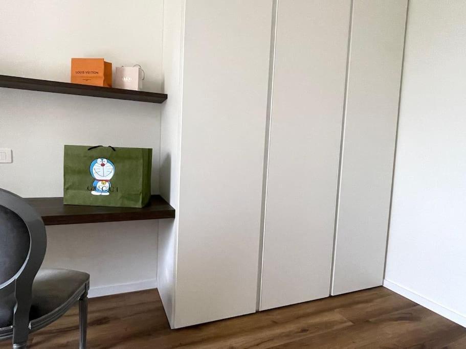Lula - Zara M3-m5 Apartment Mailand